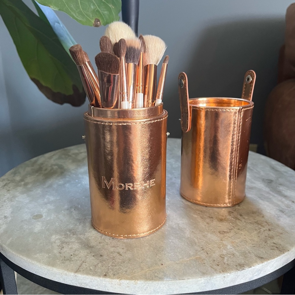 Morphe 12 Brush set, white & rose gold with rose gold travel case